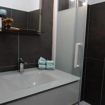 Nidu Accogliente In Balagna * LʼÎle-Rousse